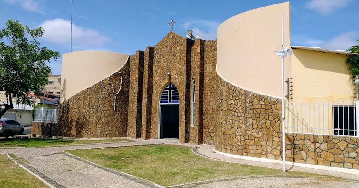 NOSSA SENHORA DO ROSÁRIO – Cabral